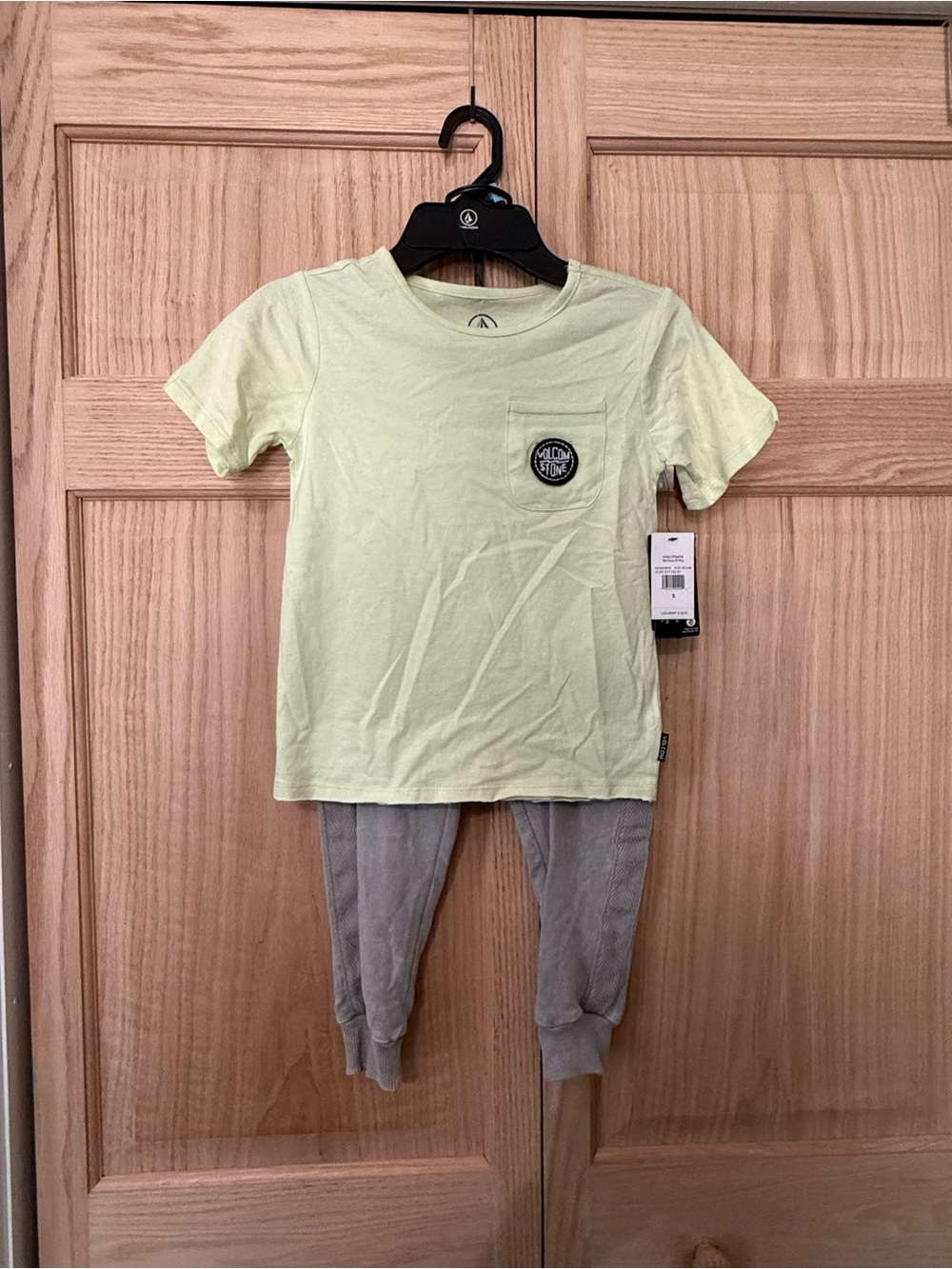 Volcom Light Lime Short Sleeve Pocket Tee for Kids Size 5